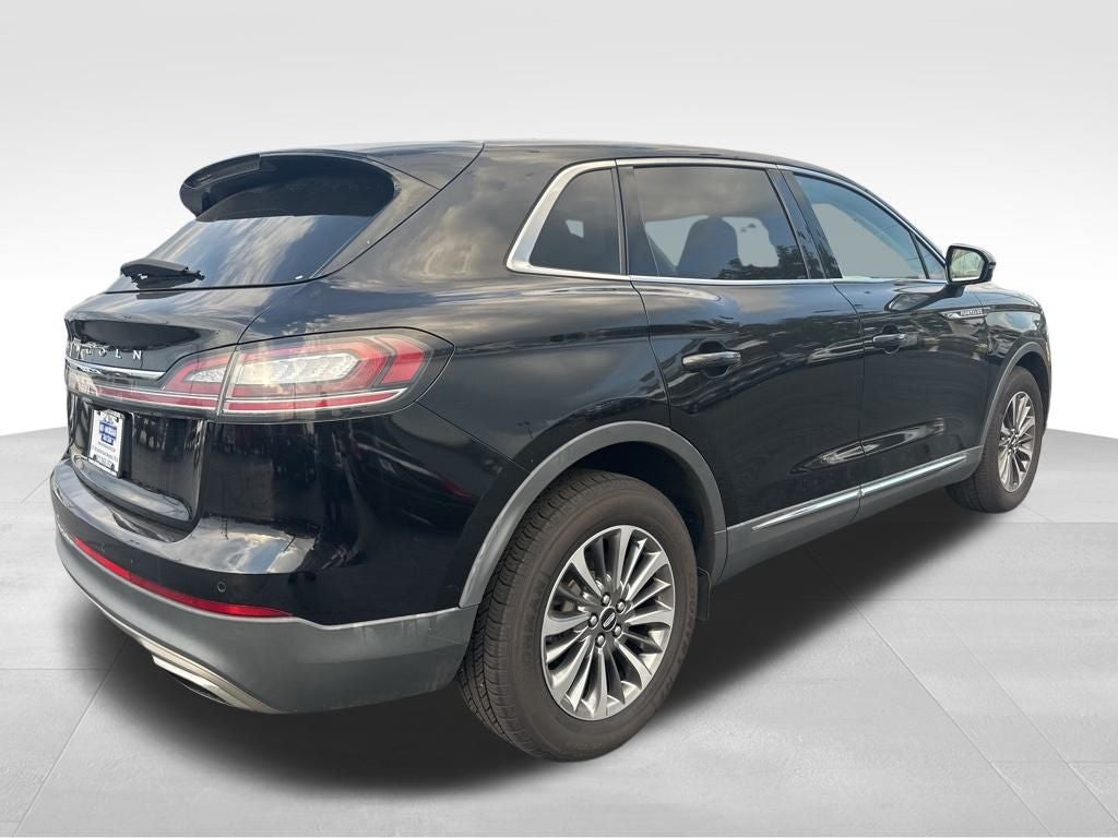 2021 Lincoln Nautilus Reserve