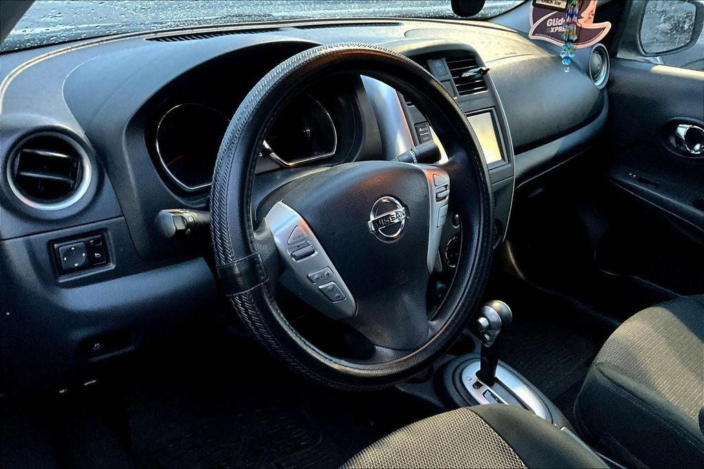 2019 Nissan Versa 1.6 SV