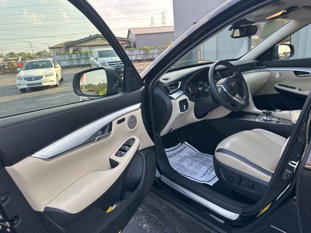 2022 INFINITI QX50 ESSENTIAL