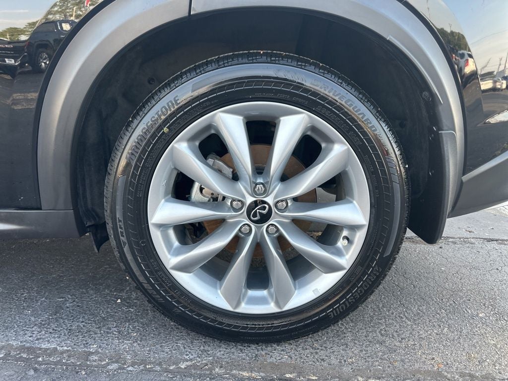 2022 INFINITI QX50 ESSENTIAL