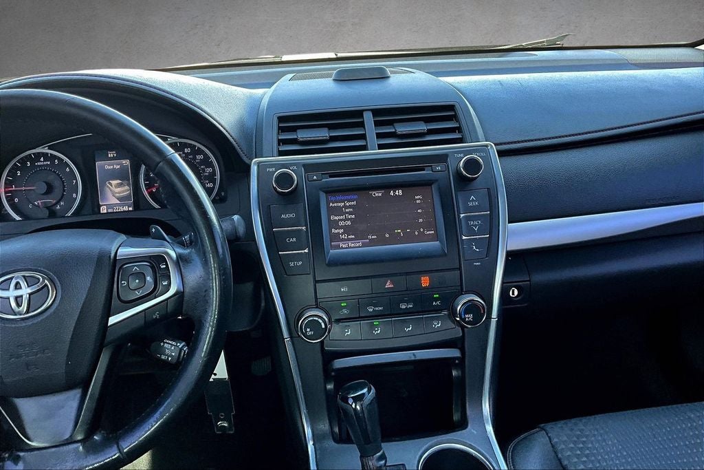 2015 Toyota Camry SE