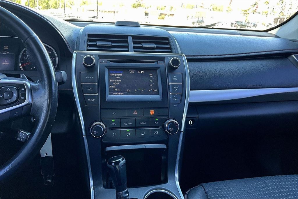 2015 Toyota Camry SE