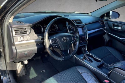 2015 Toyota Camry SE