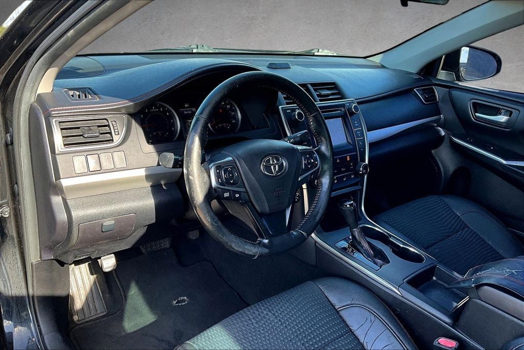 2015 Toyota Camry SE