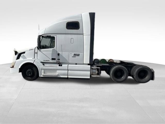 2016 Volvo VNI Base