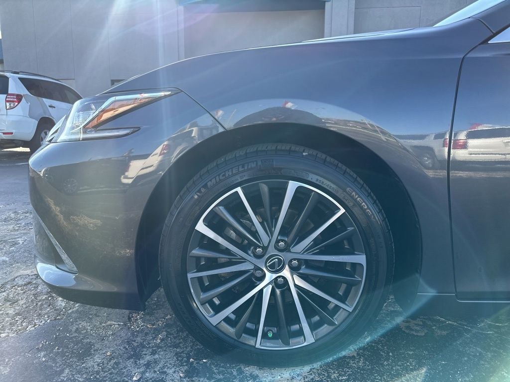 2023 Lexus ES 350