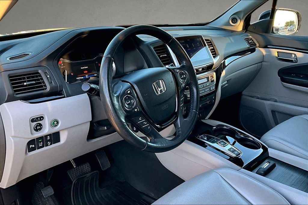 2017 Honda Pilot Elite