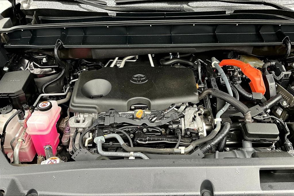 2021 Toyota Highlander Hybrid Platinum