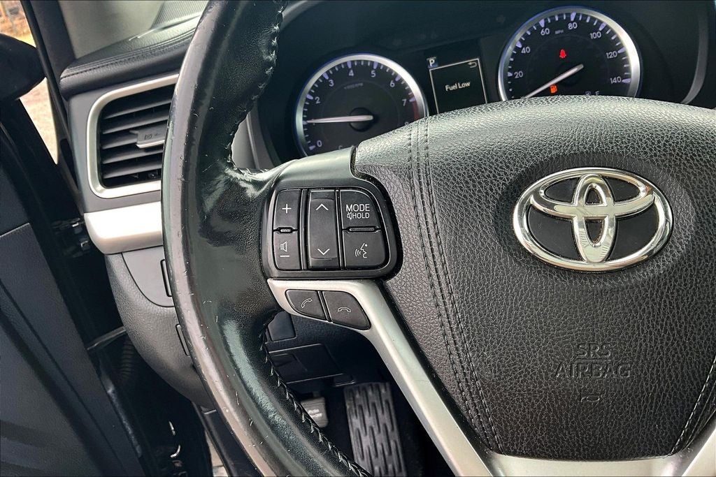 2018 Toyota Highlander SE