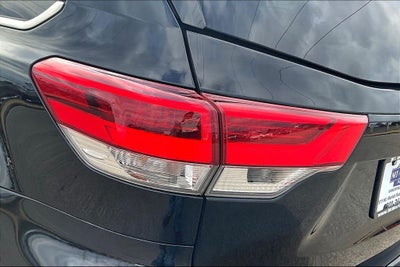 2018 Toyota Highlander SE