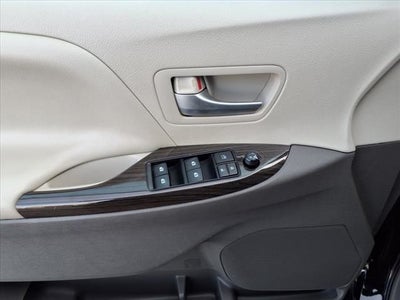 2018 Toyota Sienna XLE 7 Passenger
