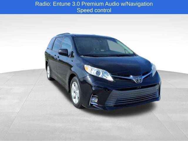 2018 Toyota Sienna XLE 7 Passenger