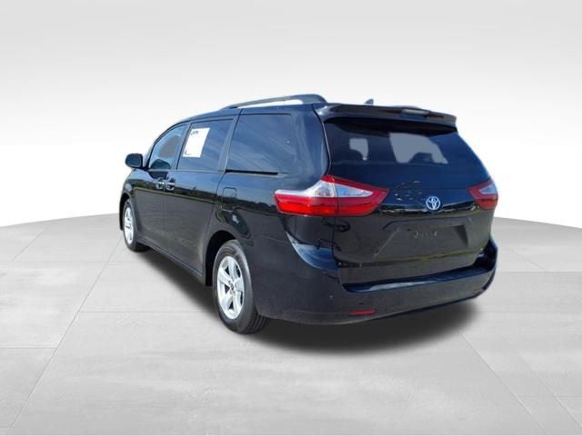 2018 Toyota Sienna XLE 7 Passenger