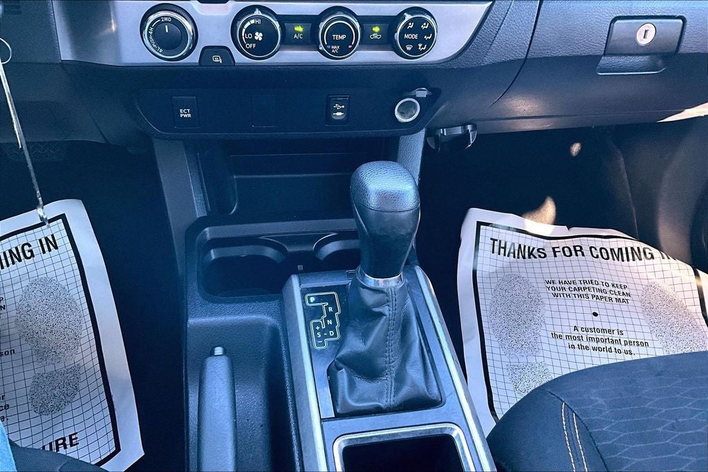 2017 Toyota Tacoma SR5 V6