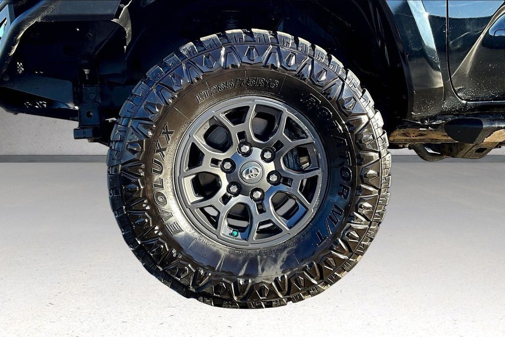 2017 Toyota Tacoma SR5 V6