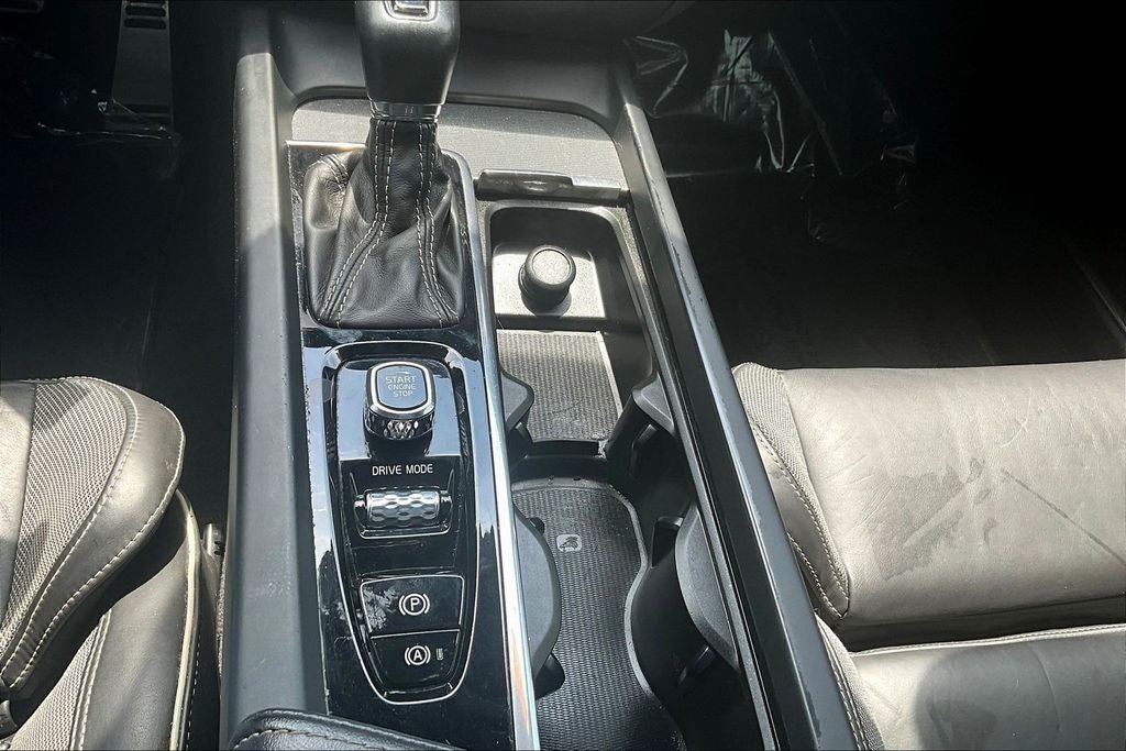 2019 Volvo S60 T6 R-Design