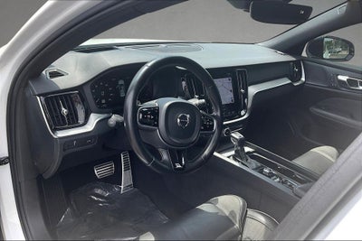 2019 Volvo S60 T6 R-Design