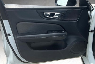2019 Volvo S60 T6 R-Design