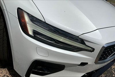 2019 Volvo S60 T6 R-Design