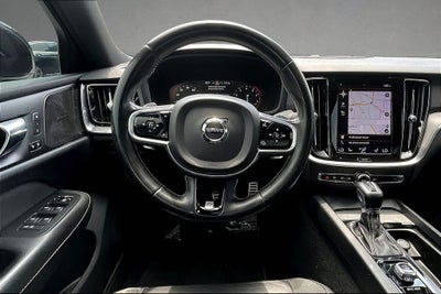 2019 Volvo S60 T6 R-Design
