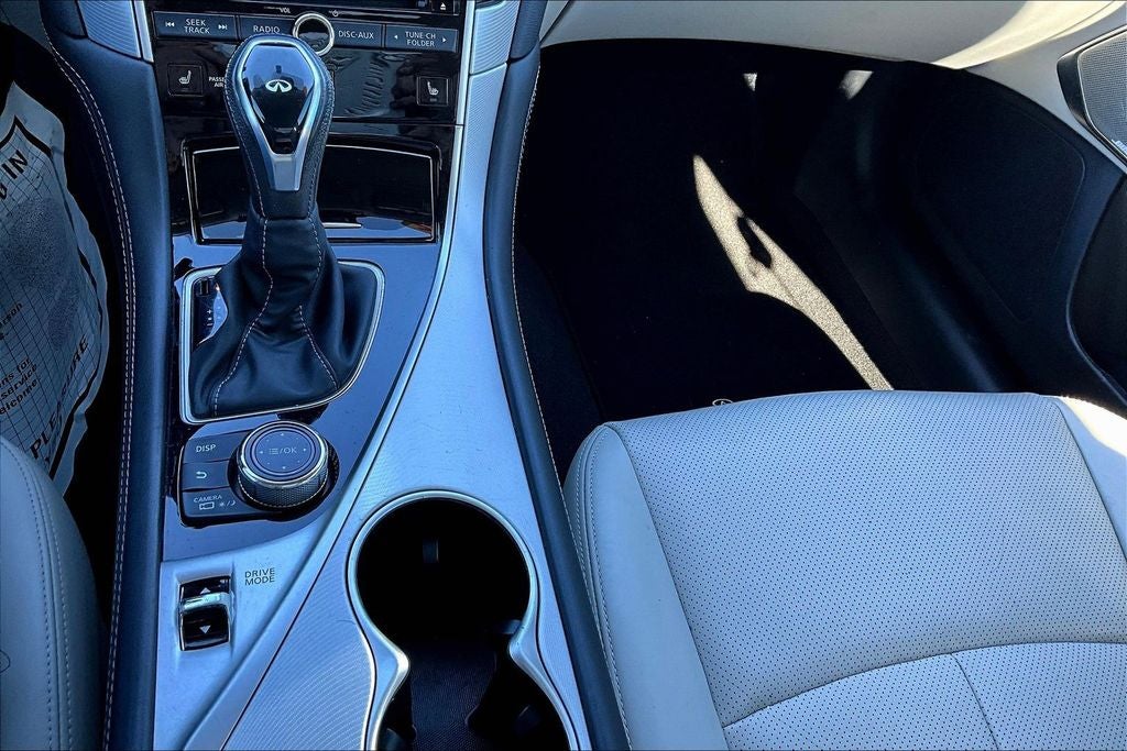 2022 INFINITI Q50 LUXE