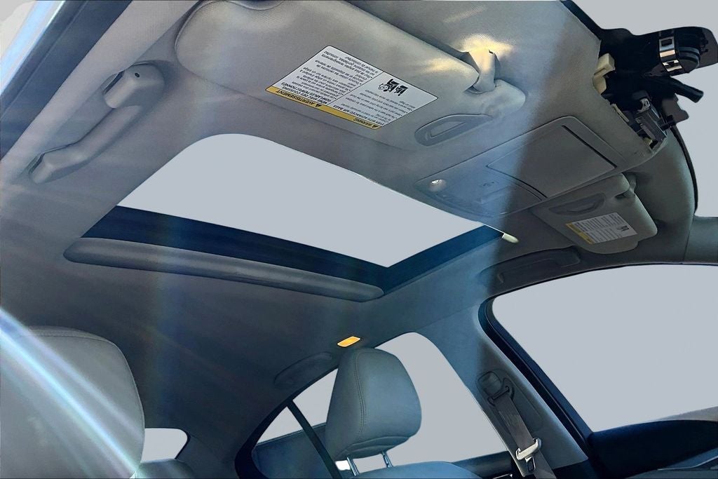 2022 INFINITI Q50 LUXE