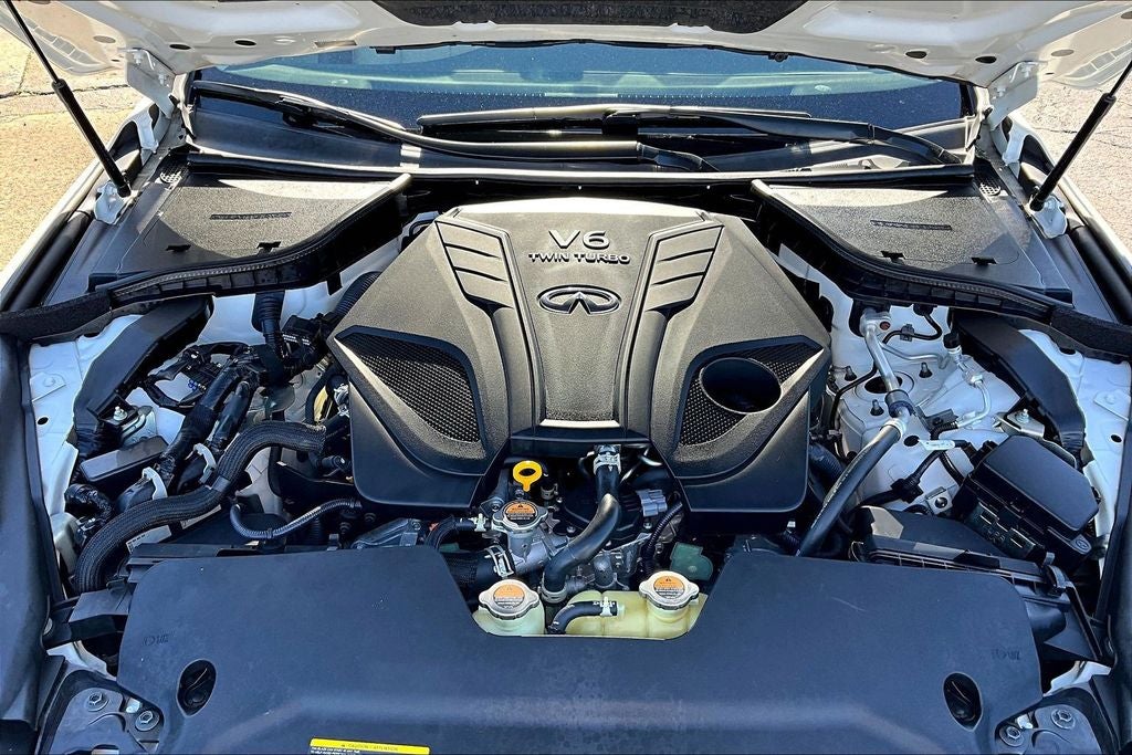 2022 INFINITI Q50 LUXE