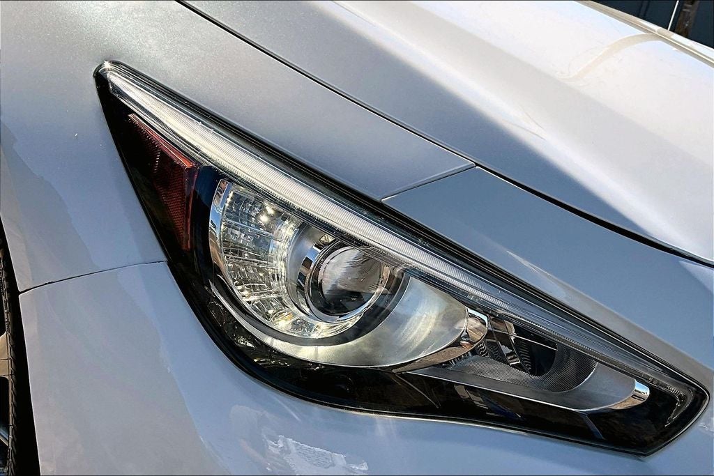 2022 INFINITI Q50 LUXE