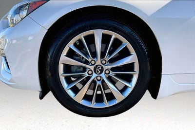 2022 INFINITI Q50 LUXE