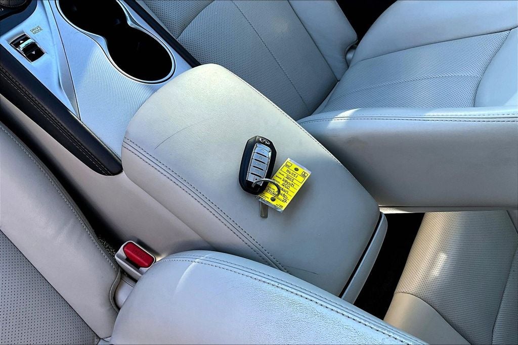 2022 INFINITI Q50 LUXE