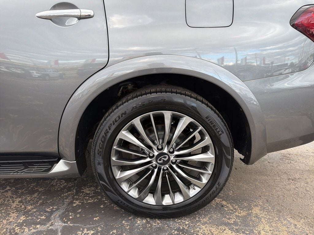 2018 INFINITI QX80 Base