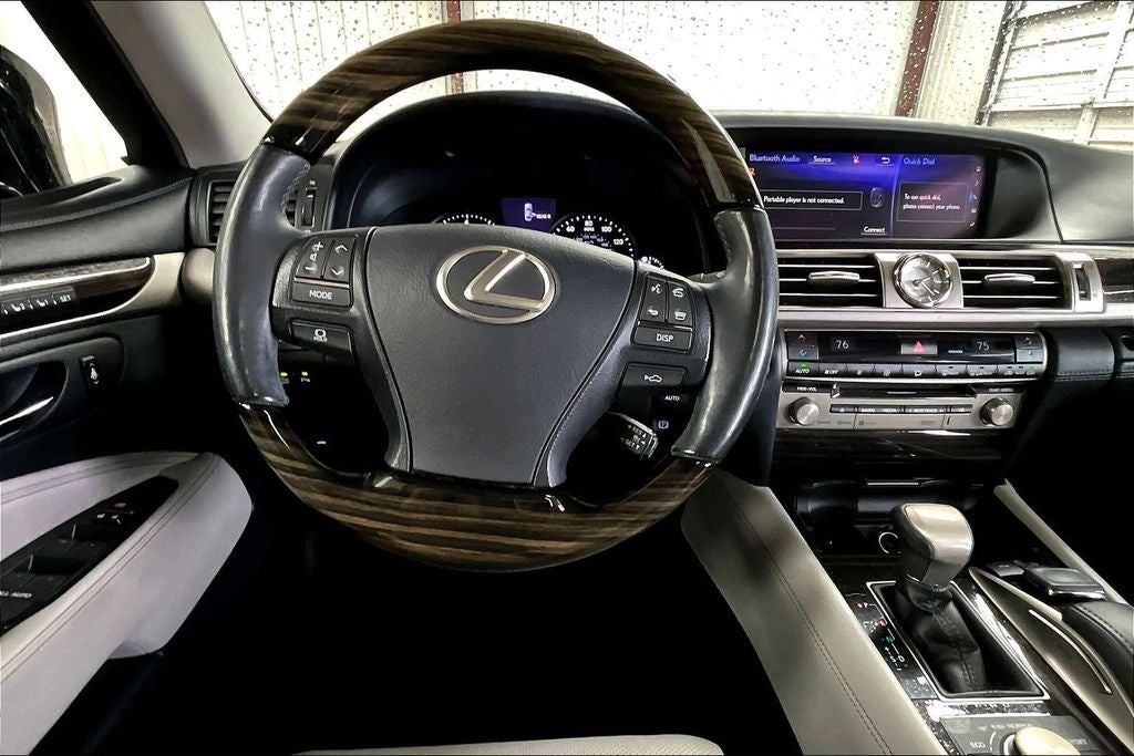 2016 Lexus LS 460