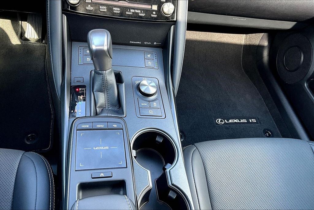 2025 Lexus IS 300