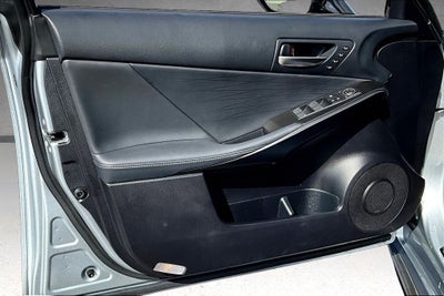 2025 Lexus IS 300