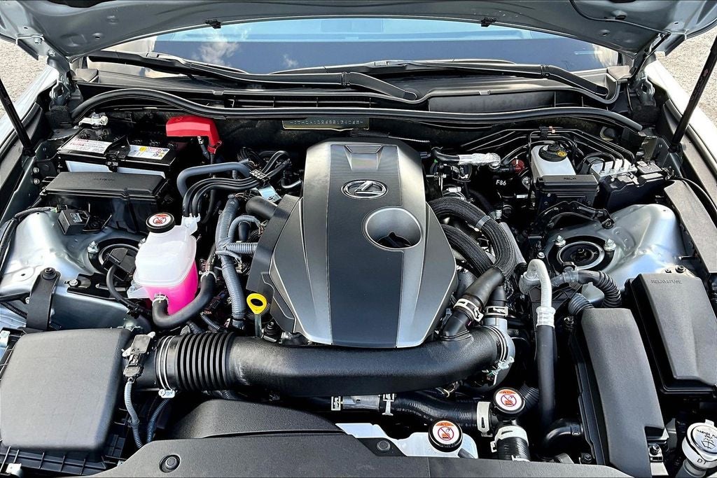 2025 Lexus IS 300