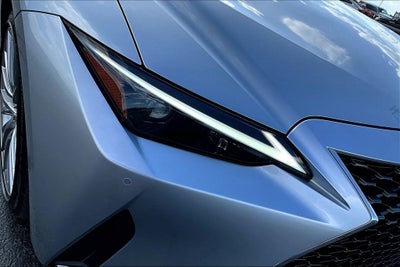 2025 Lexus IS 300