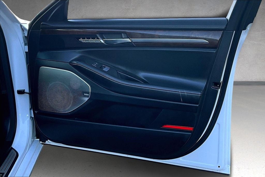 2018 Genesis G90 5.0 Ultimate