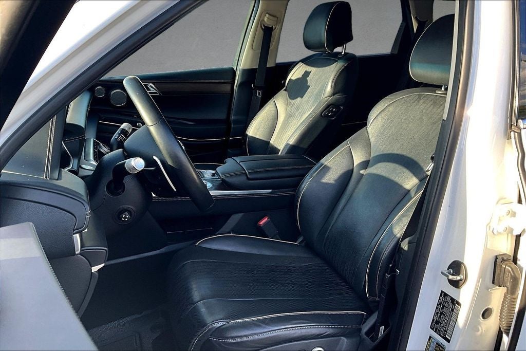 2023 Genesis GV80 2.5T
