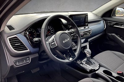 2023 Kia Seltos S