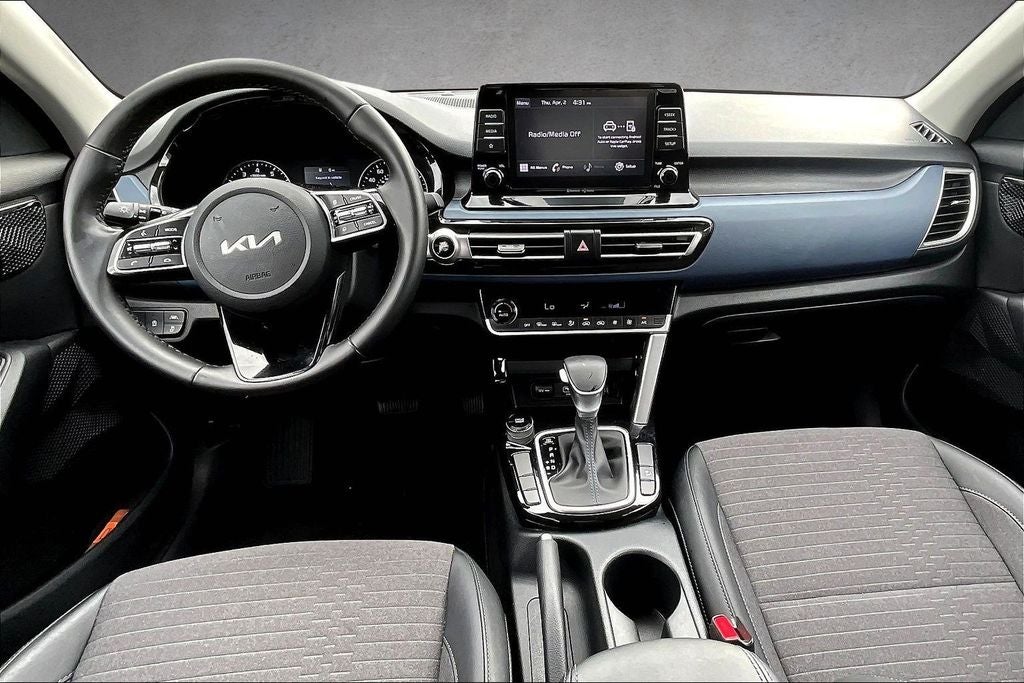 2023 Kia Seltos S