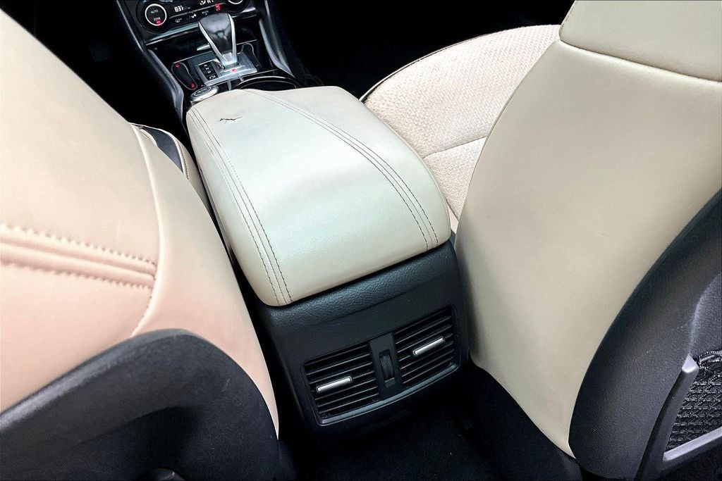 2019 INFINITI QX30 LUXE