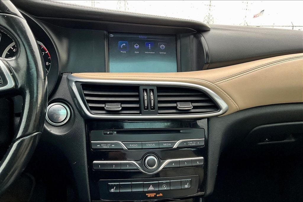 2019 INFINITI QX30 LUXE