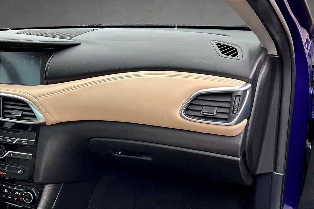 2019 INFINITI QX30 LUXE