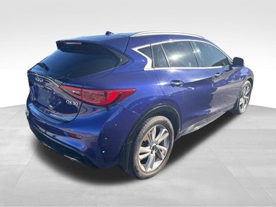 2019 INFINITI QX30 LUXE