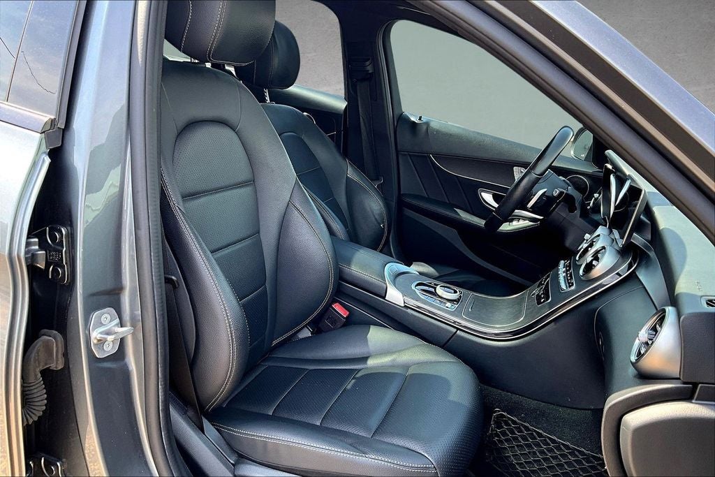 2020 Mercedes-Benz C-Class C 300