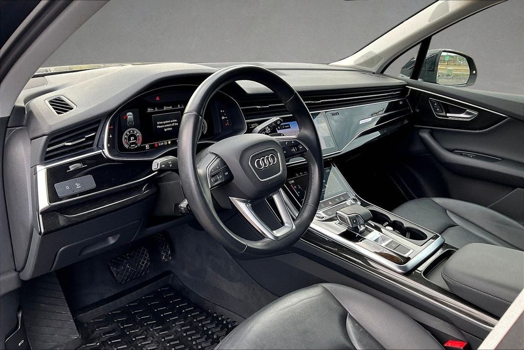 2022 Audi Q7 55 Premium Plus quattro
