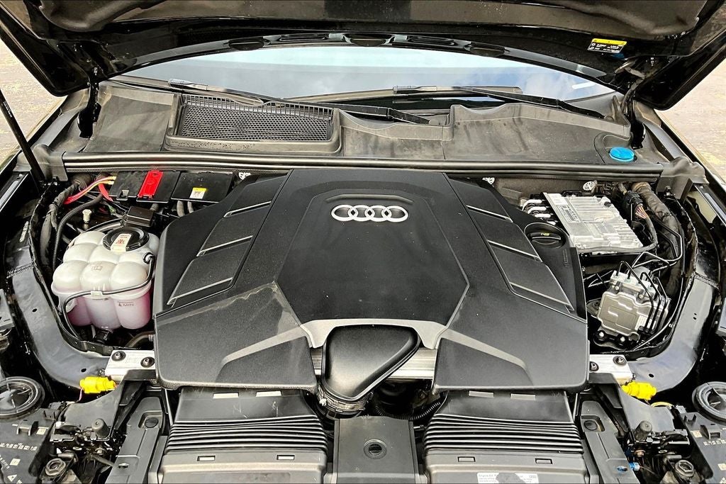 2022 Audi Q7 55 Premium Plus quattro