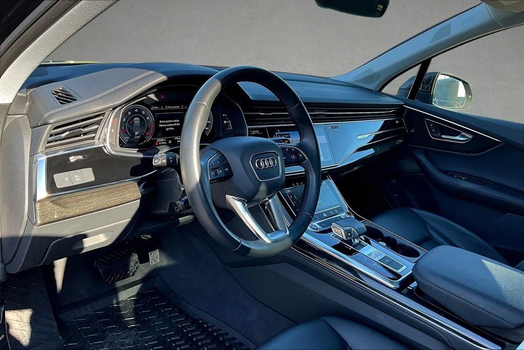2023 Audi Q7 55 Premium Plus quattro