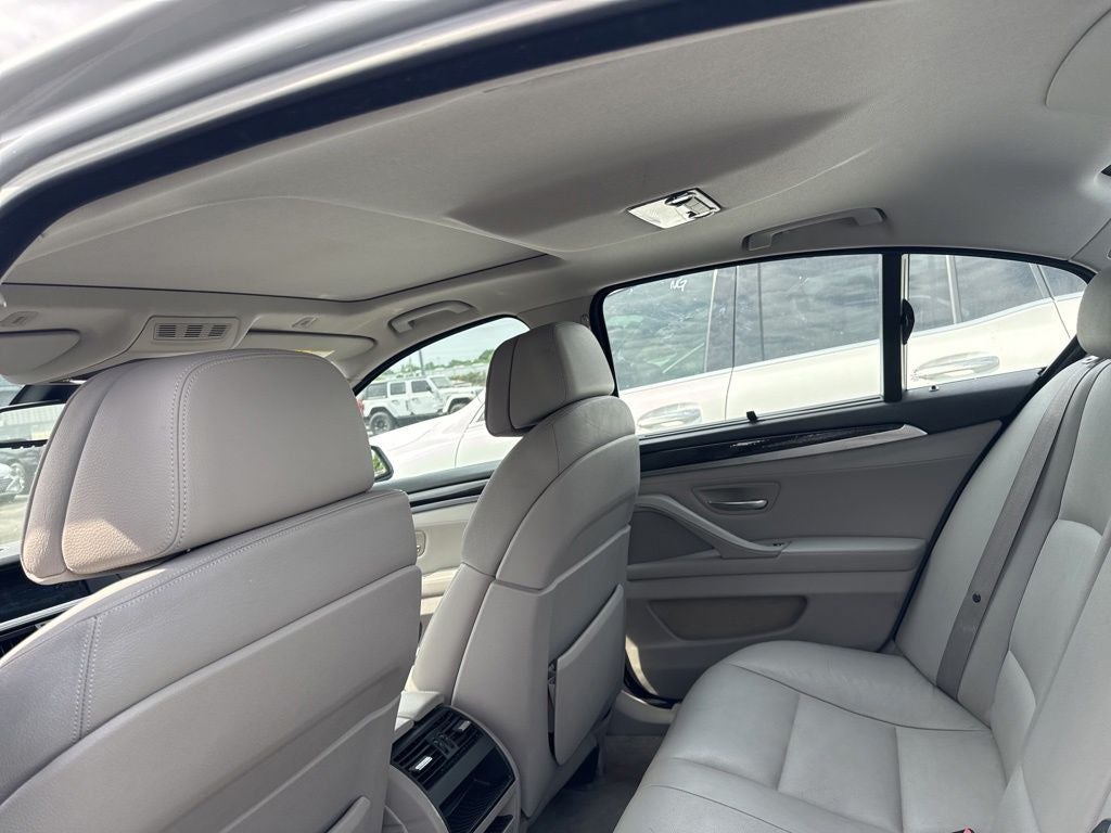 2011 BMW 5 Series 550i