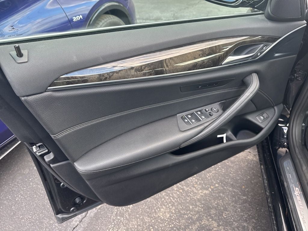 2018 BMW 5 Series 540i